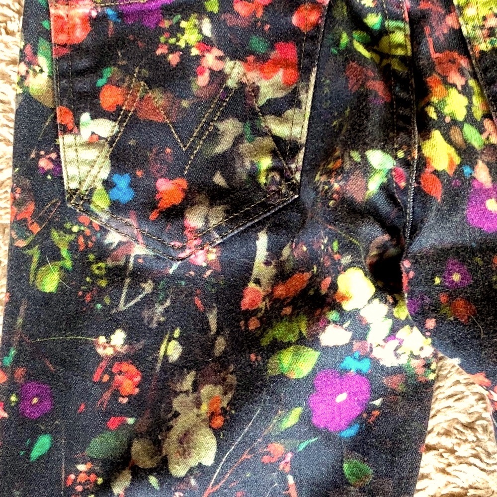 Mother Floral Black Denim Wild Flowered Jeans with Ankle zippers and low riseY2K - Picture 3 of 9